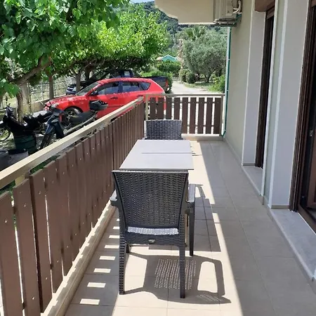 Maria's - * Kateleios